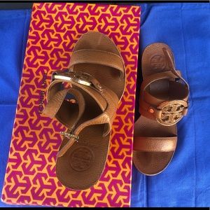S🅾️LD -Tory Burch,Pre loved,Amanda mid-wedge.